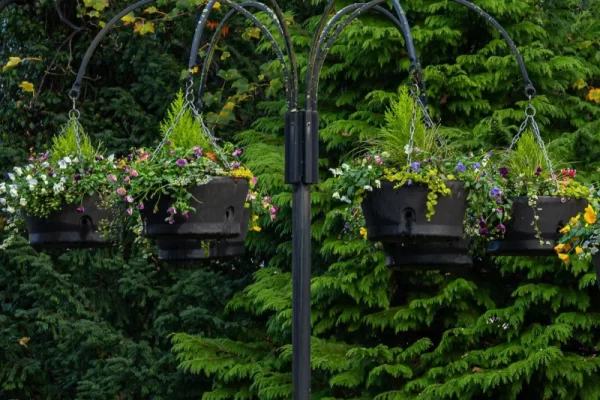 Civic planter in Cottingham
